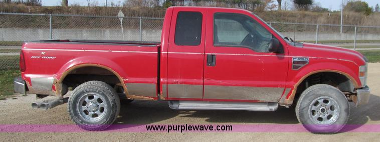 image for item K6390 2008 Ford F250 Super Duty XLT SuperCab pickup truck