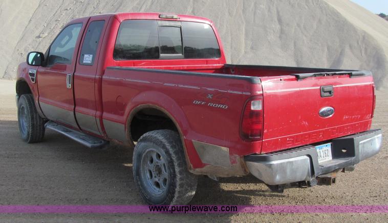 image for item K6390 2008 Ford F250 Super Duty XLT SuperCab pickup truck