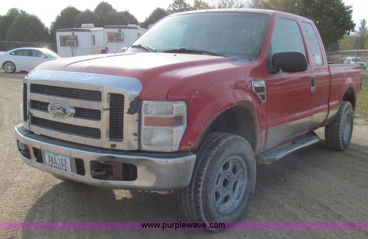 image for item K6390 2008 Ford F250 Super Duty XLT SuperCab pickup truck