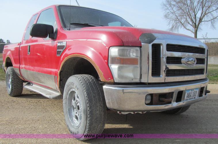 image for item K6390 2008 Ford F250 Super Duty XLT SuperCab pickup truck