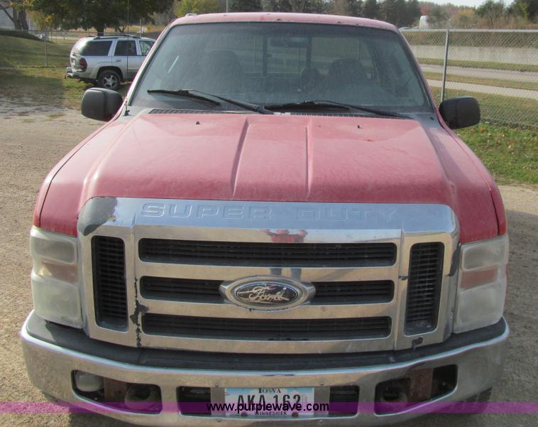 image for item K6390 2008 Ford F250 Super Duty XLT SuperCab pickup truck