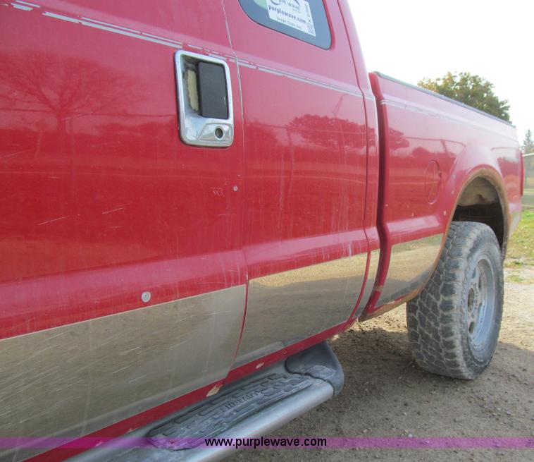 image for item K6390 2008 Ford F250 Super Duty XLT SuperCab pickup truck