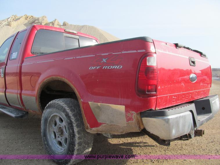 image for item K6390 2008 Ford F250 Super Duty XLT SuperCab pickup truck