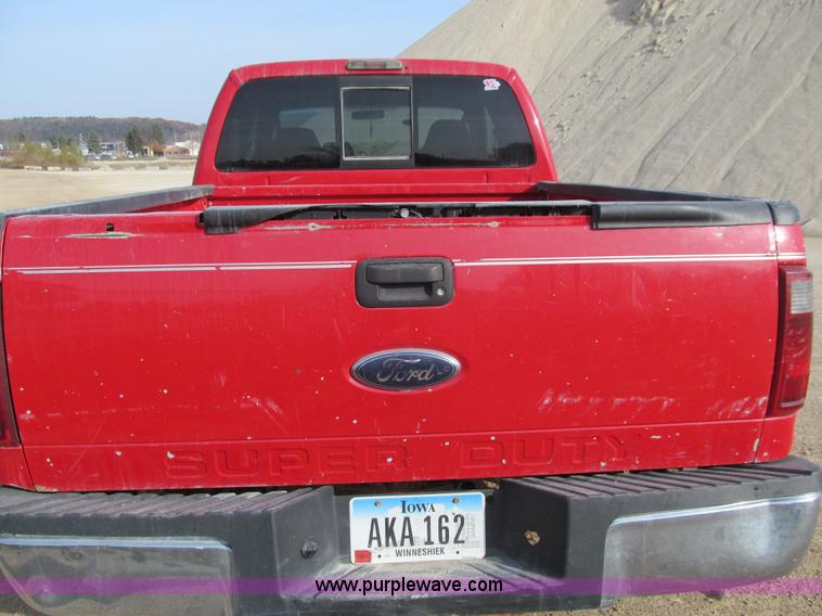 image for item K6390 2008 Ford F250 Super Duty XLT SuperCab pickup truck
