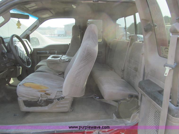 image for item K6390 2008 Ford F250 Super Duty XLT SuperCab pickup truck