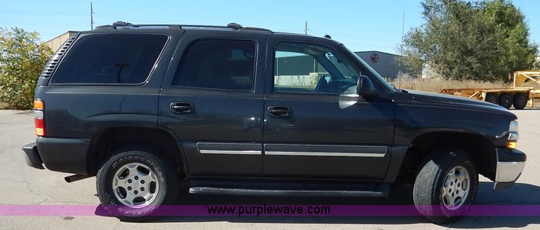 image for item L3508 2005 Chevrolet Tahoe SUV