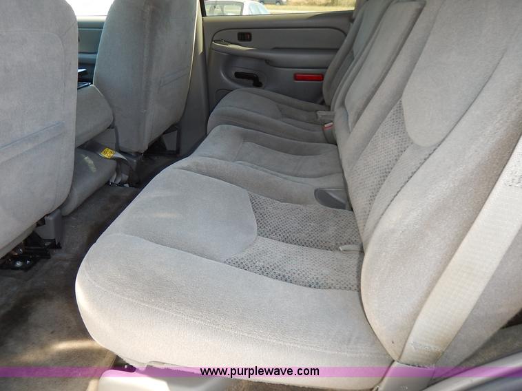 image for item L3508 2005 Chevrolet Tahoe SUV