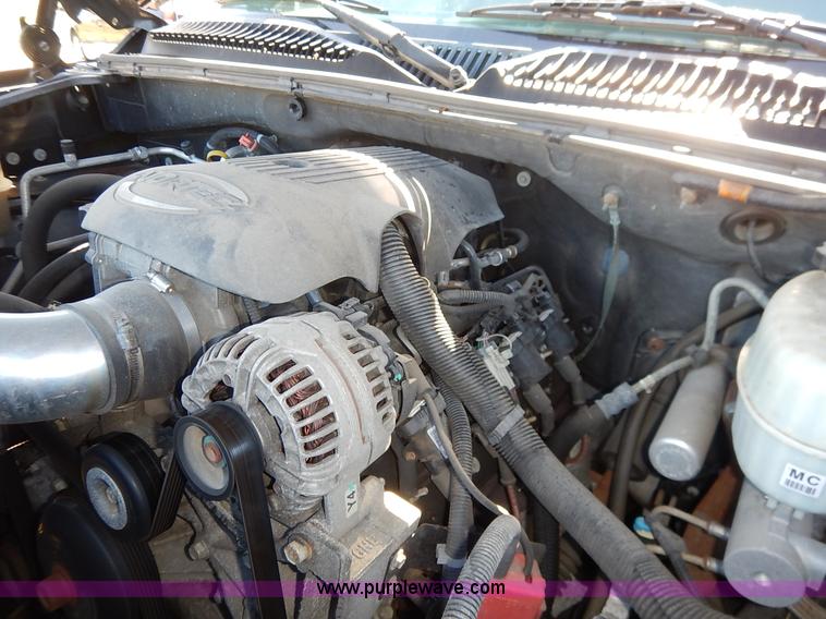 image for item L3508 2005 Chevrolet Tahoe SUV