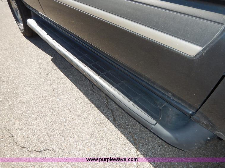 image for item L3508 2005 Chevrolet Tahoe SUV