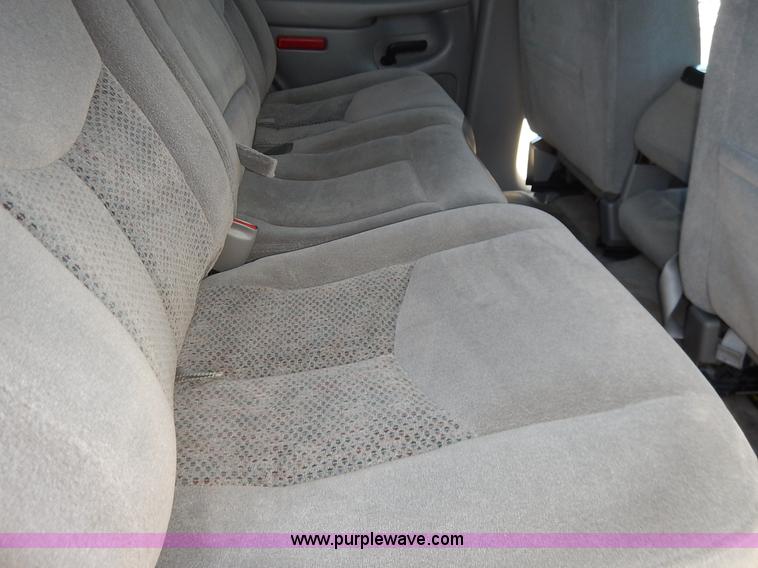 image for item L3508 2005 Chevrolet Tahoe SUV