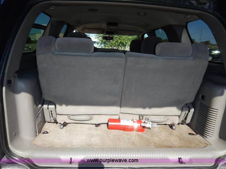 image for item L3508 2005 Chevrolet Tahoe SUV