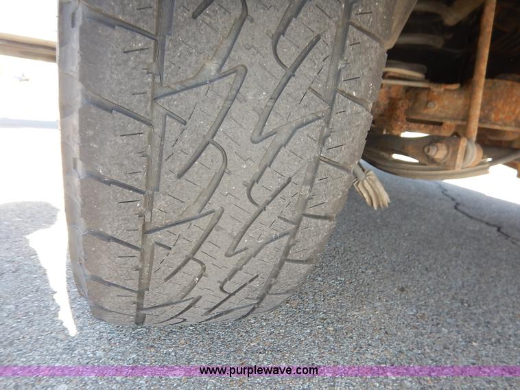 image for item L3508 2005 Chevrolet Tahoe SUV