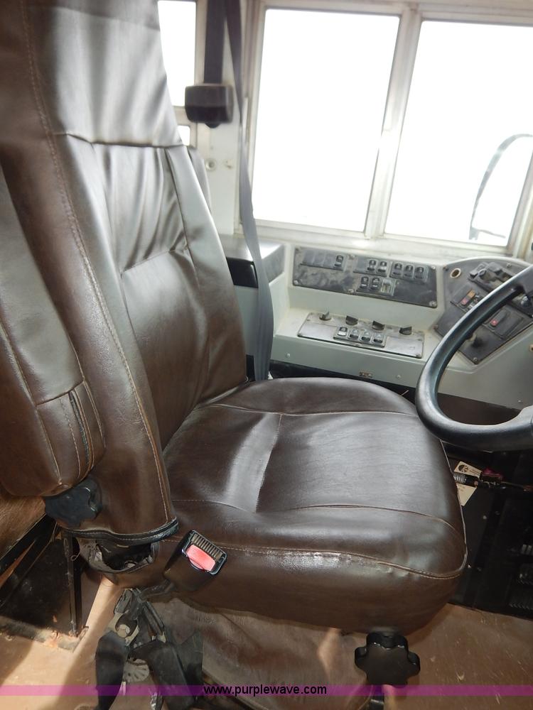 image for item L3529 2004 Blue Bird Vision school bus