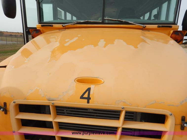 image for item L3529 2004 Blue Bird Vision school bus