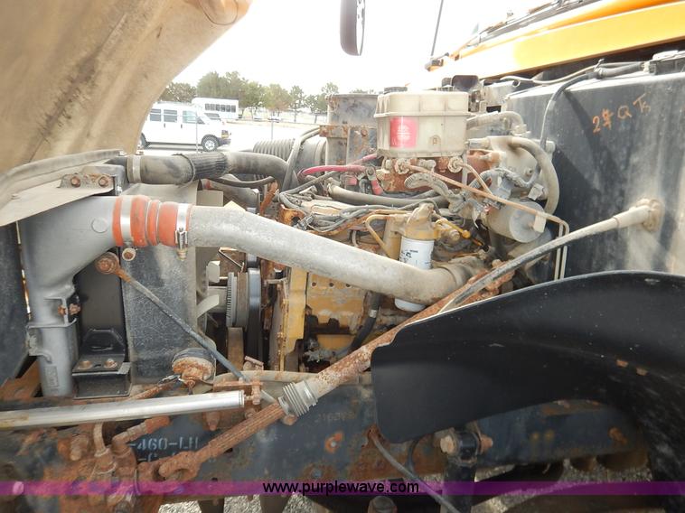 image for item L3529 2004 Blue Bird Vision school bus