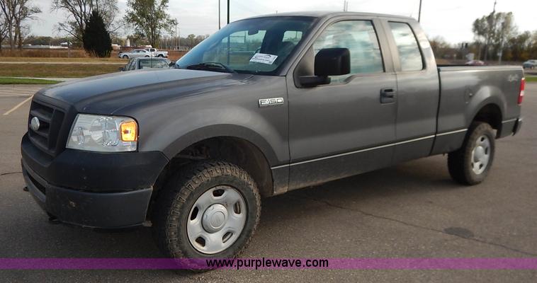 image for item L3548 2007 Ford F150 SuperCab pickup truck