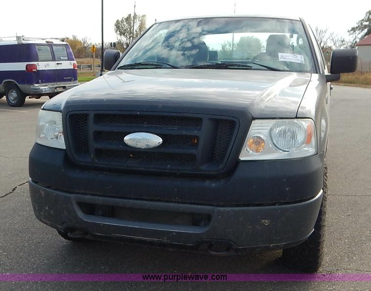 image for item L3548 2007 Ford F150 SuperCab pickup truck