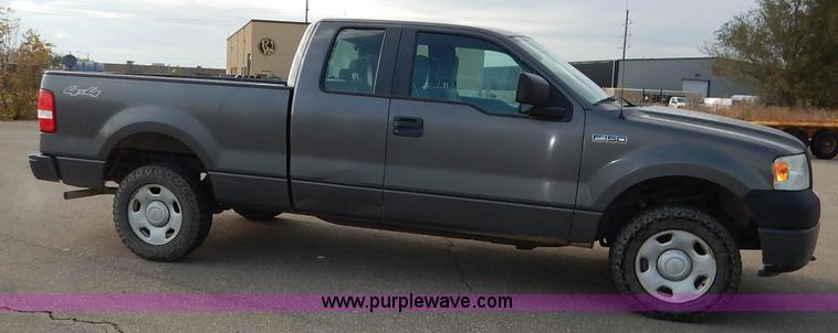 image for item L3548 2007 Ford F150 SuperCab pickup truck