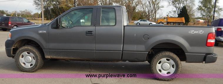 image for item L3548 2007 Ford F150 SuperCab pickup truck