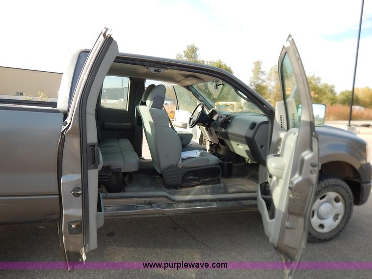 image for item L3548 2007 Ford F150 SuperCab pickup truck