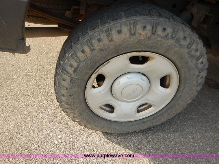 image for item L3548 2007 Ford F150 SuperCab pickup truck