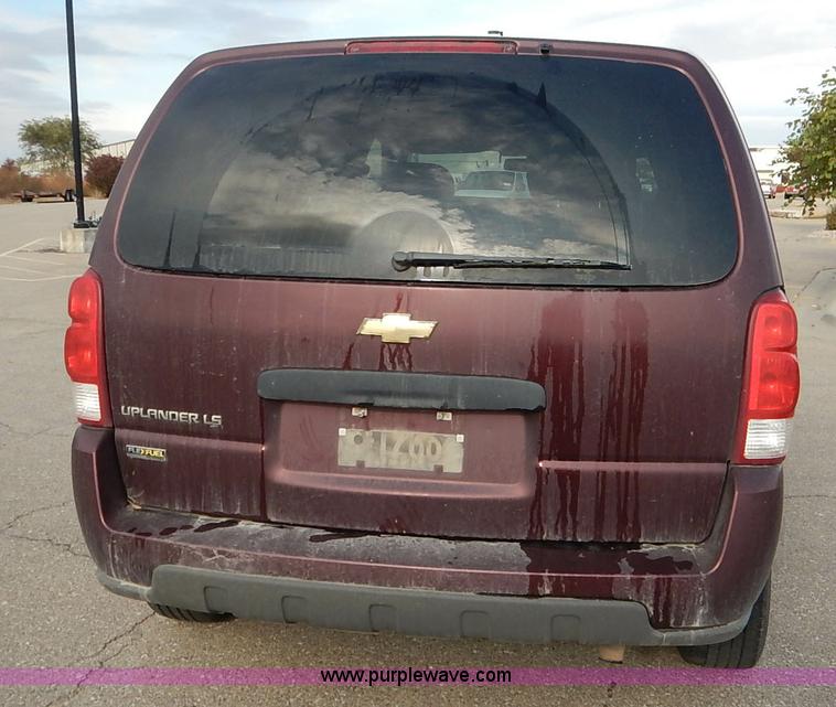 image for item L3549 2008 Chevrolet Uplander LS van