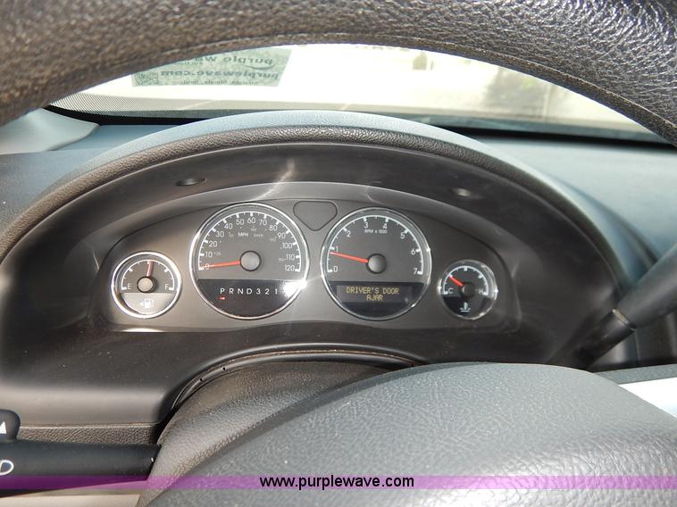 image for item L3549 2008 Chevrolet Uplander LS van