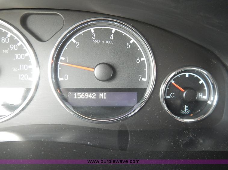 image for item L3549 2008 Chevrolet Uplander LS van