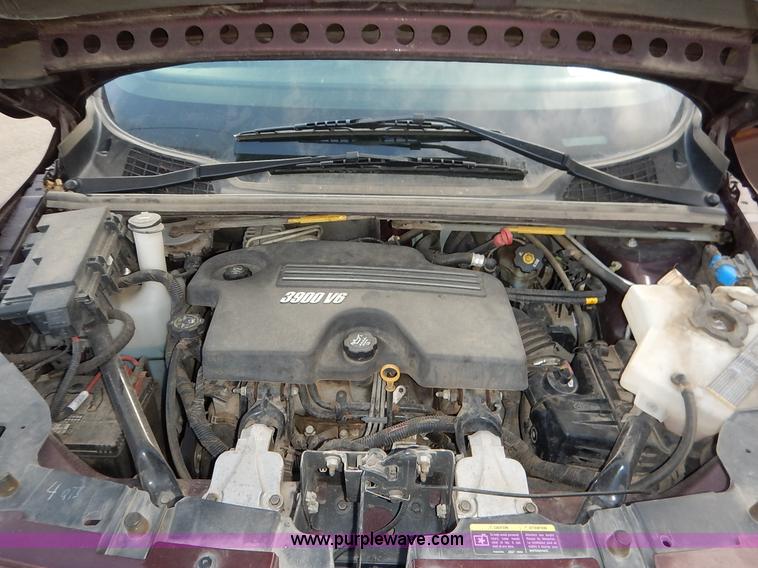 image for item L3549 2008 Chevrolet Uplander LS van