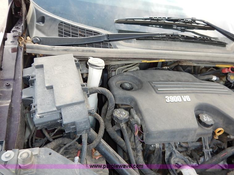 image for item L3549 2008 Chevrolet Uplander LS van