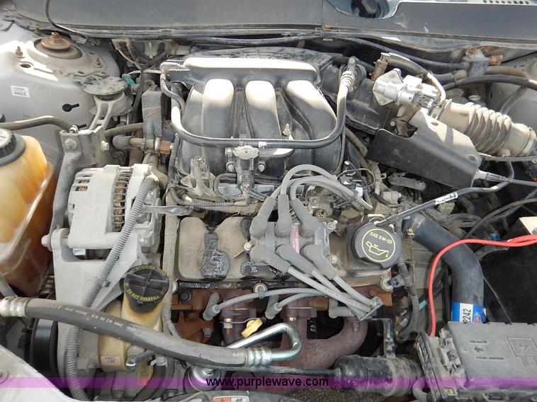 image for item L3550 2006 Ford Taurus SE