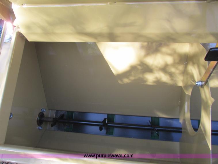 image for item L3858 Land Pride APS1572 seeder