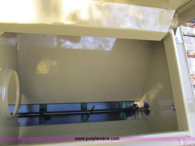 image for item L3858 Land Pride APS1572 seeder