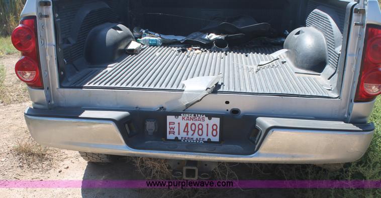 image for item L4453 2008 Dodge Ram 2500 Quad Cab pickup truck