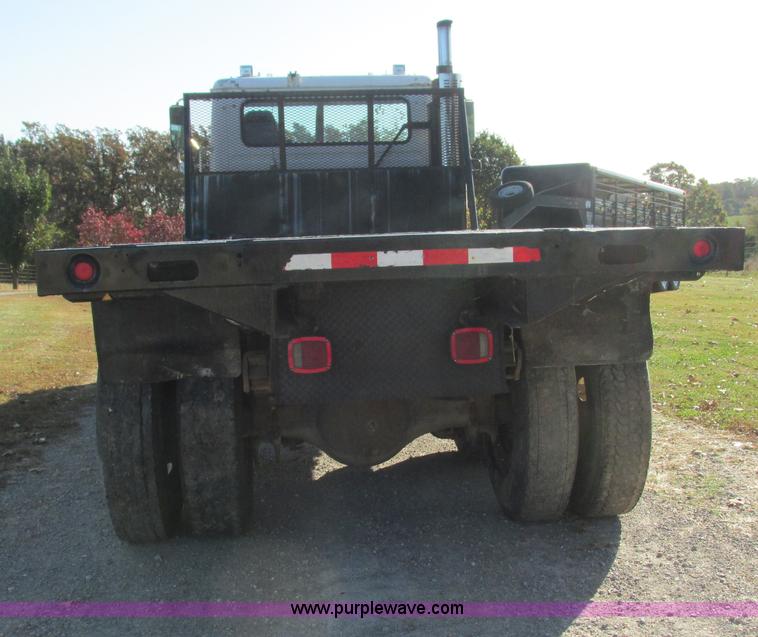 image for item L5306 1986 Volvo White flatbed truck