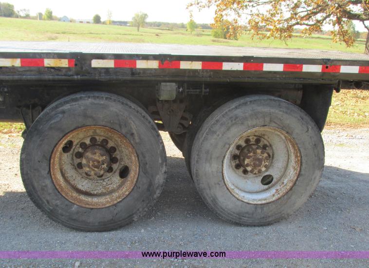 image for item L5306 1986 Volvo White flatbed truck