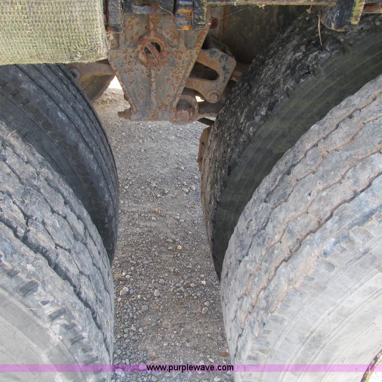 image for item L5306 1986 Volvo White flatbed truck