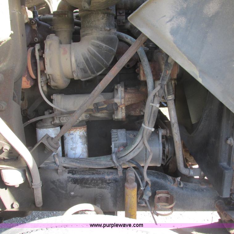 image for item L5306 1986 Volvo White flatbed truck