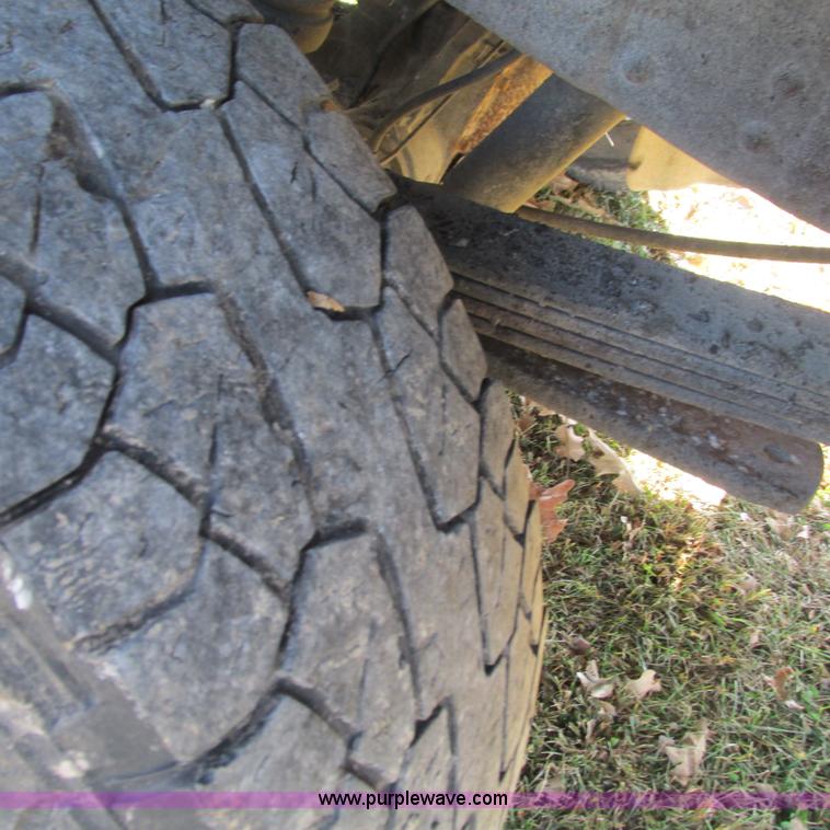 image for item L5308 2007 Ford F250 Super Duty pickup truck