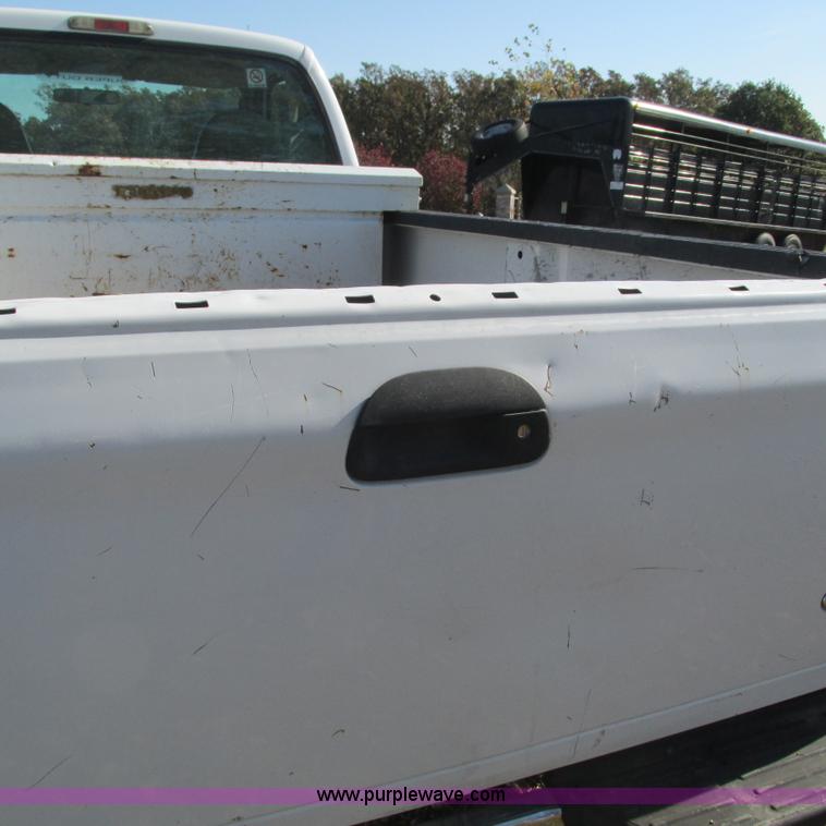 image for item L5308 2007 Ford F250 Super Duty pickup truck