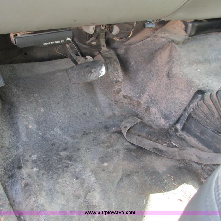 image for item L5308 2007 Ford F250 Super Duty pickup truck