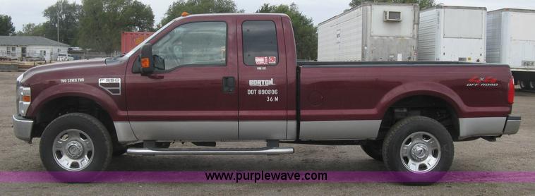 image for item L6425 2008 Ford F350 Super Duty XLT SuperCab pickup truck