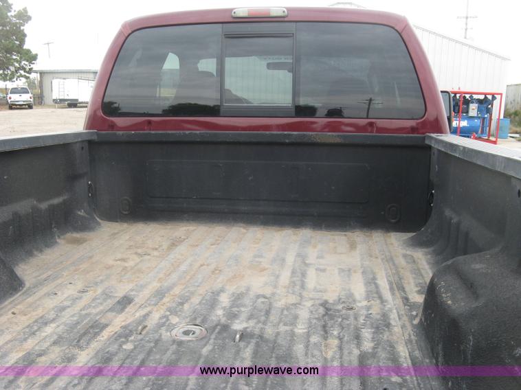 image for item L6425 2008 Ford F350 Super Duty XLT SuperCab pickup truck