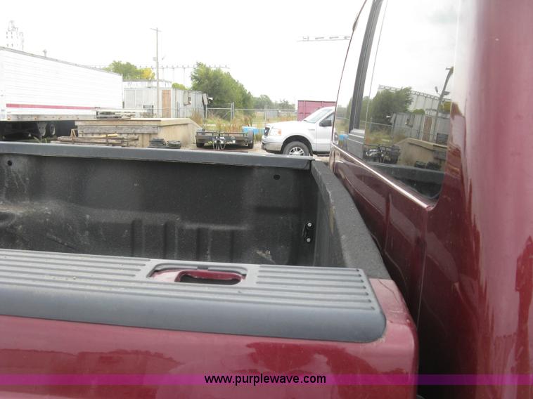 image for item L6425 2008 Ford F350 Super Duty XLT SuperCab pickup truck