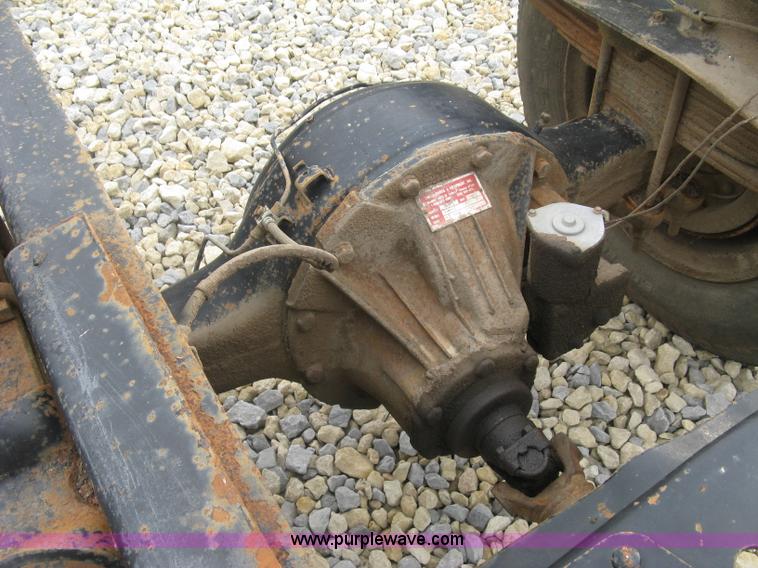 image for item L6427 1980 Chevrolet C70 cab and chassis