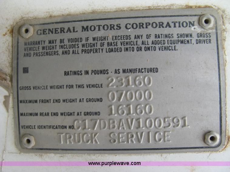 image for item L6427 1980 Chevrolet C70 cab and chassis