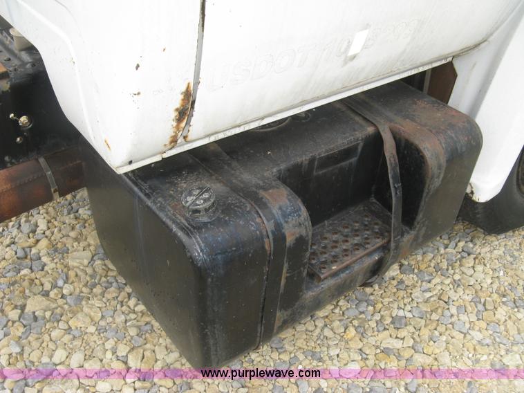 image for item L6427 1980 Chevrolet C70 cab and chassis