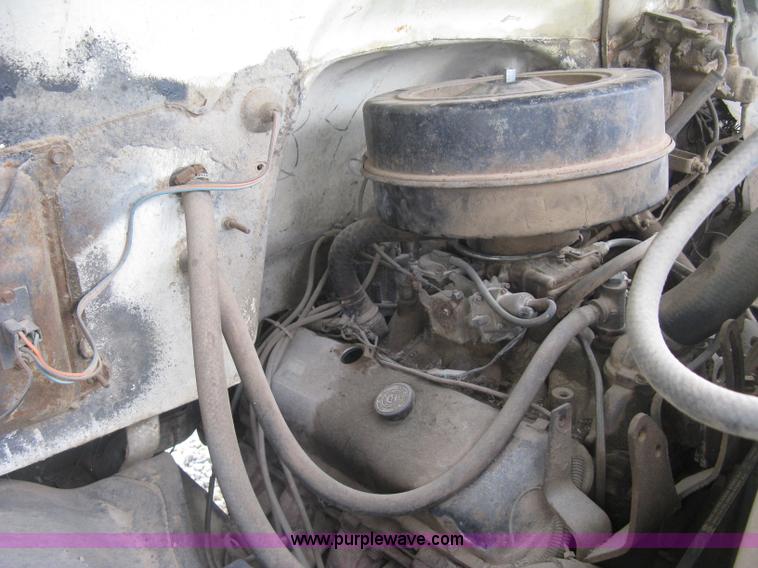 image for item L6427 1980 Chevrolet C70 cab and chassis