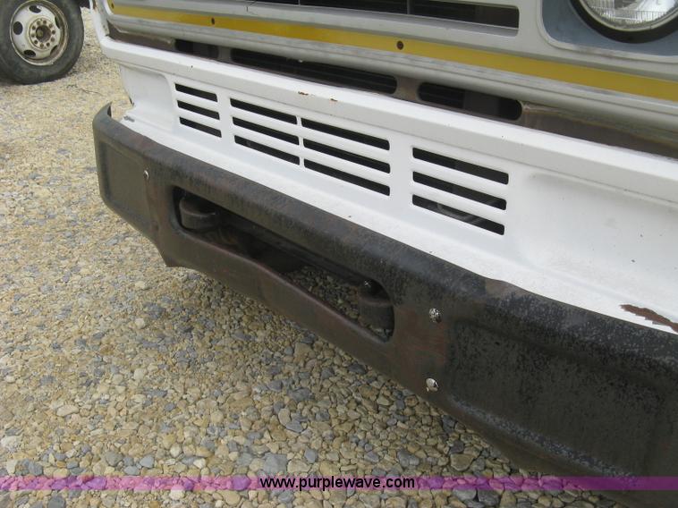 image for item L6427 1980 Chevrolet C70 cab and chassis