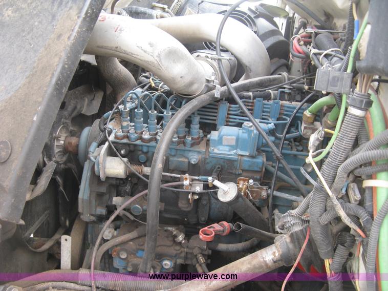 image for item L6429 1995 International 4700 sewer rodder truck